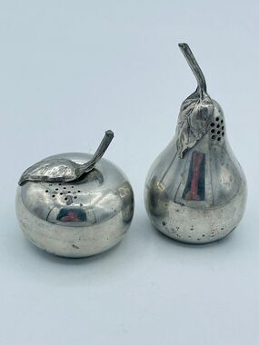 Vintage Kirk Stieff Pewter 500 Fruit Apple Pear Salt & Pepper Shakers